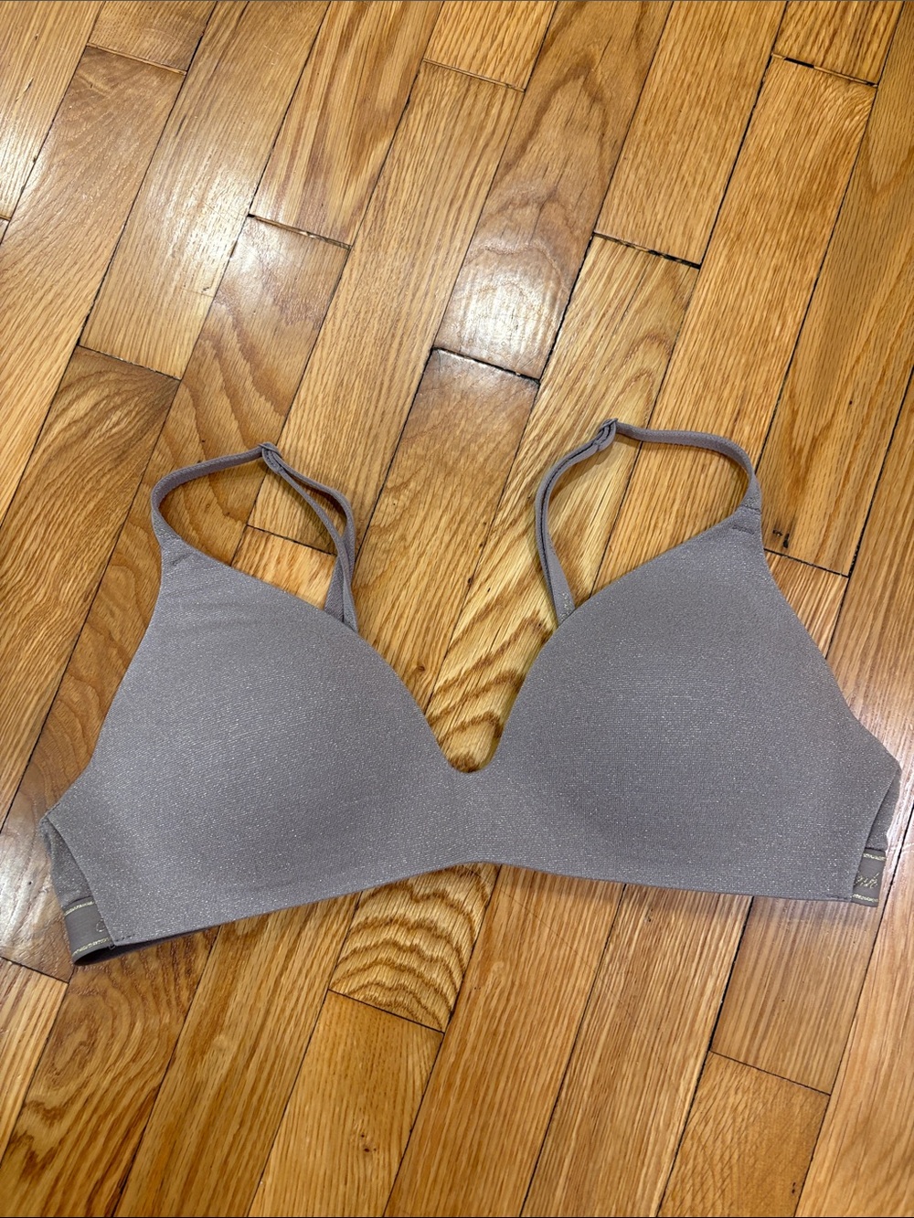 Pink by Victoria’s Secret wireless push-up bra Shimmer - Taupe 36B